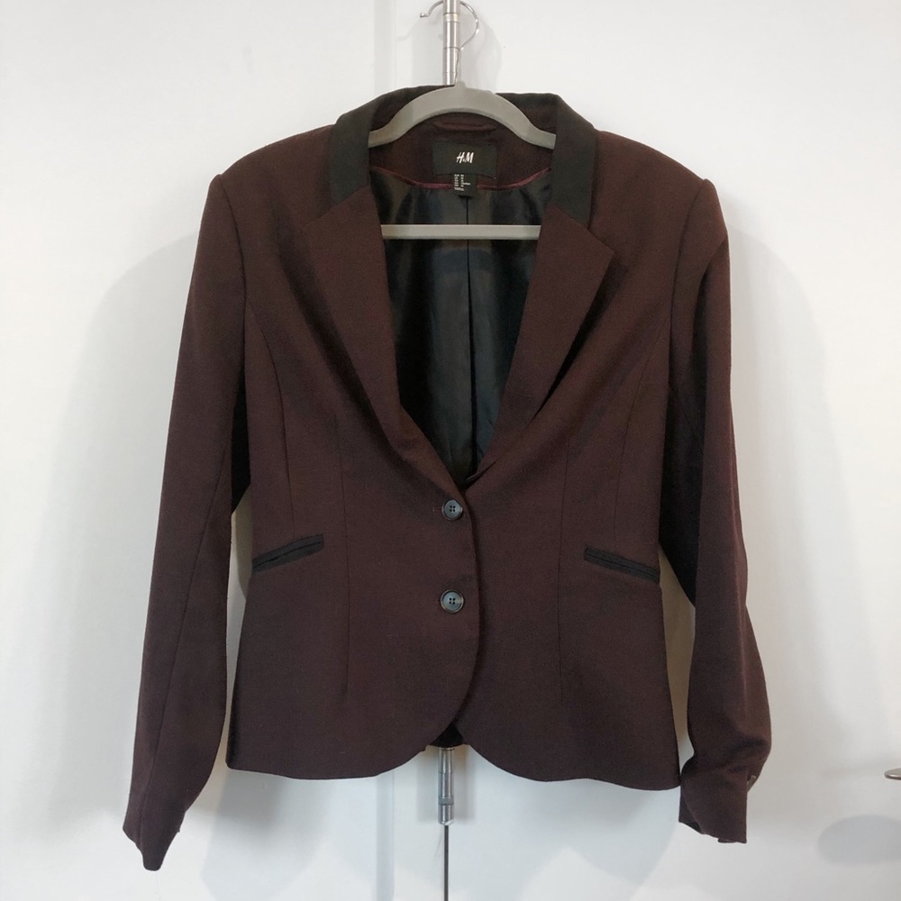 Maroon Blazer with Velvet Black Collar